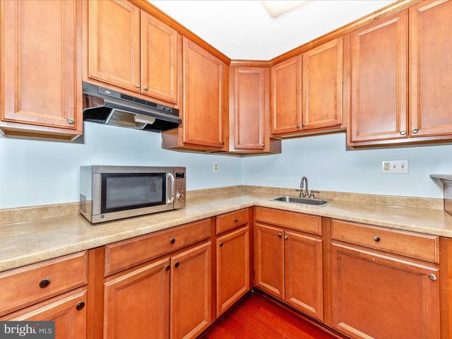 314 CRESCENDO WAY, Silver Spring, MD 20901