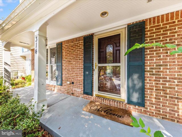 314 CRESCENDO WAY, Silver Spring, MD 20901