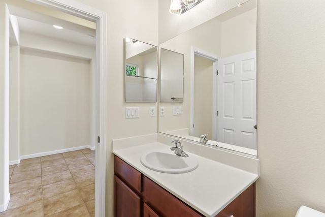 5124 Golden Glory Way, Elk Grove, CA 95757