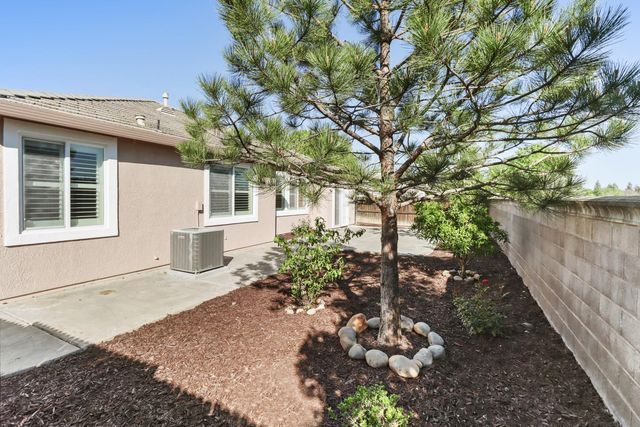 5124 Golden Glory Way, Elk Grove, CA 95757