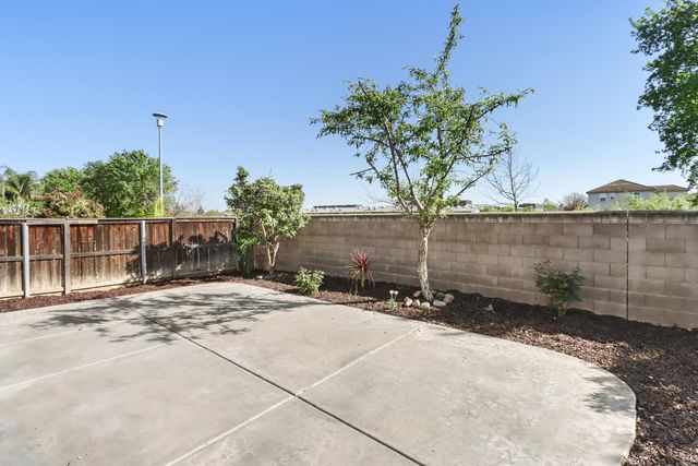 5124 Golden Glory Way, Elk Grove, CA 95757