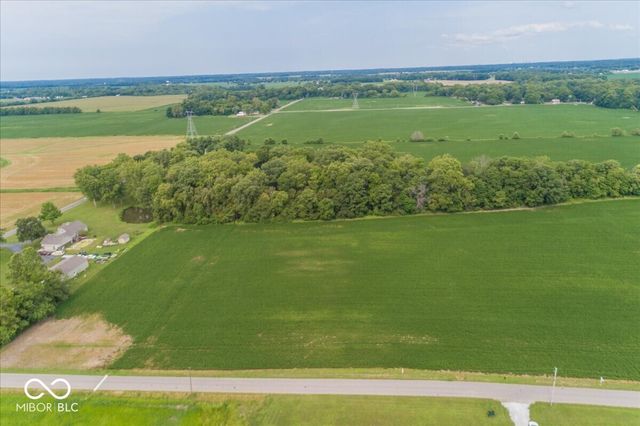 5850 S 400 W, New Palestine, IN 46163
