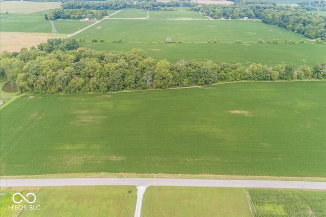 5850 S 400 W, New Palestine, IN 46163