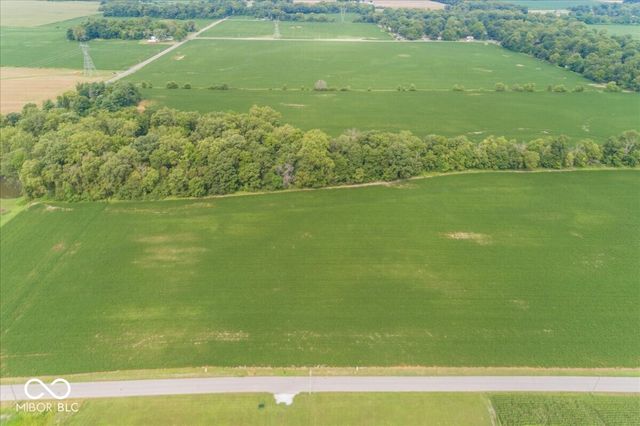 5850 S 400 W, New Palestine, IN 46163