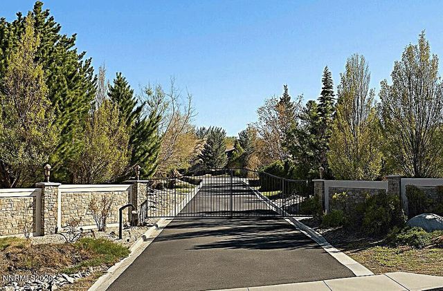 1120 Zolezzi Lane, Reno, NV 89511