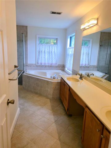 5280 Vermont Drive, Bethlehem Twp, PA 18045