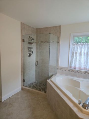 5280 Vermont Drive, Bethlehem Twp, PA 18045