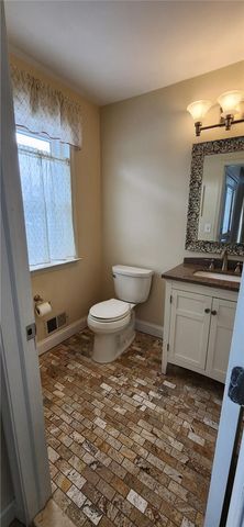 5280 Vermont Drive, Bethlehem Twp, PA 18045