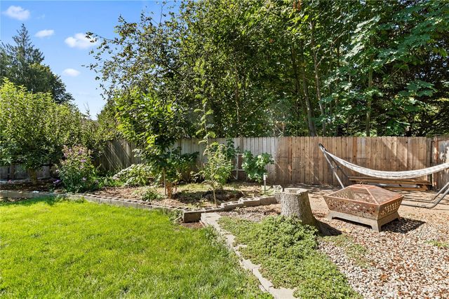 5102 39th Avenue SE, Lacey, WA 98503