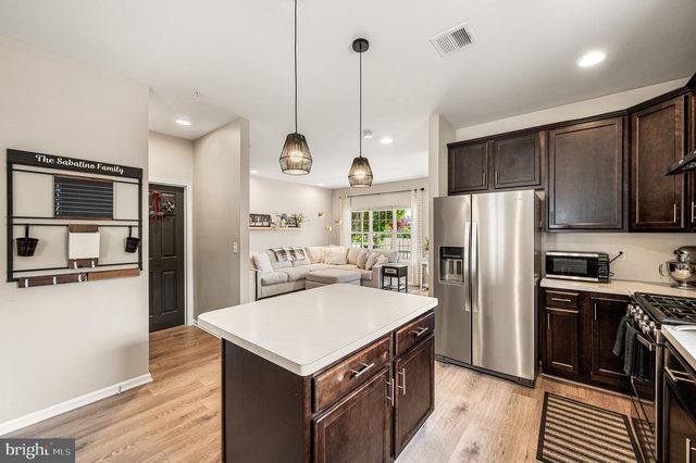 2100 ATWOOD TER, Pennsburg, PA 18073