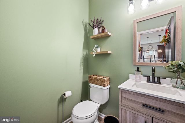 2100 ATWOOD TER, Pennsburg, PA 18073