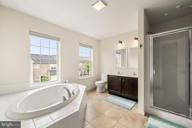 2100 ATWOOD TER, Pennsburg, PA 18073