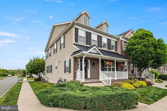 2100 ATWOOD TER, Pennsburg, PA 18073