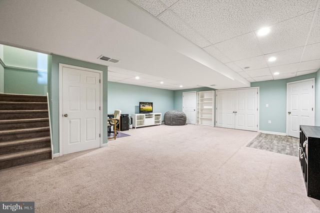 2100 ATWOOD TER, Pennsburg, PA 18073