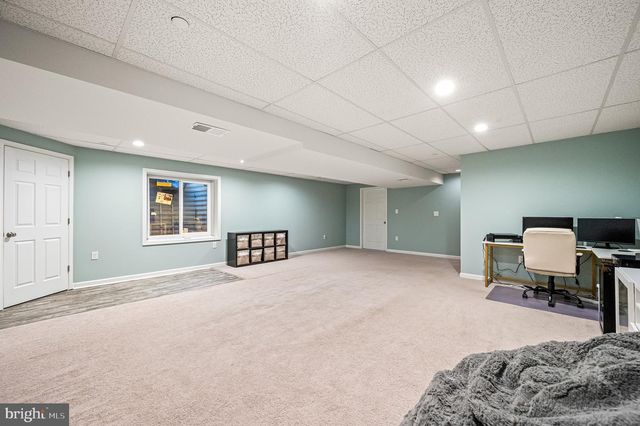 2100 ATWOOD TER, Pennsburg, PA 18073
