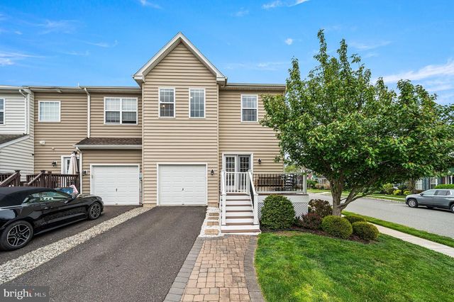 2100 ATWOOD TER, Pennsburg, PA 18073
