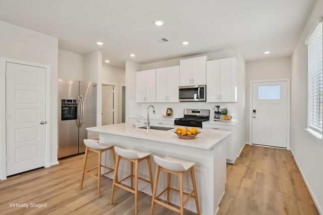 18709 Timber Glen Drive, Montgomery, TX 77316