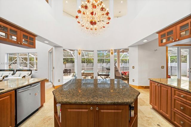 1250 Wiley St, Hollywood, FL 33019