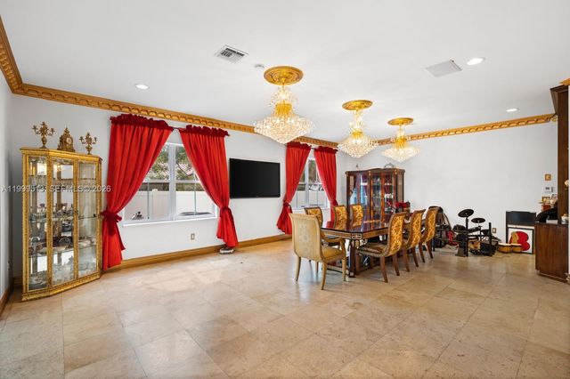 1250 Wiley St, Hollywood, FL 33019