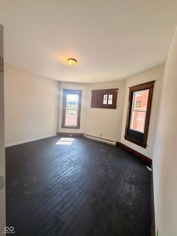 1015 Delaware Street, Anderson, IN 46016