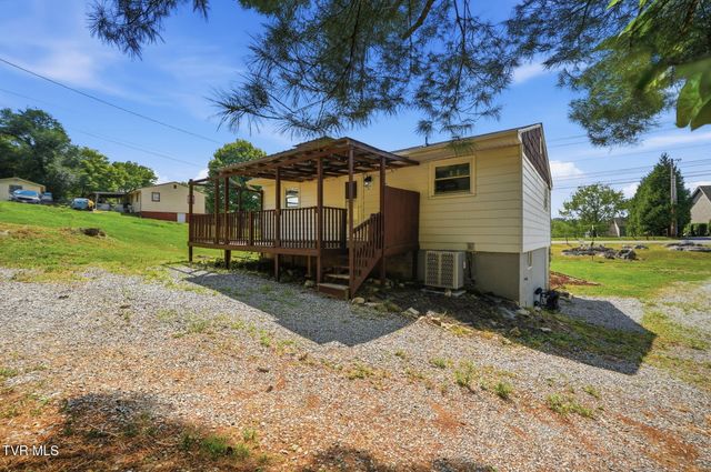 223 Cedar Creek Road, Gray, TN 37615