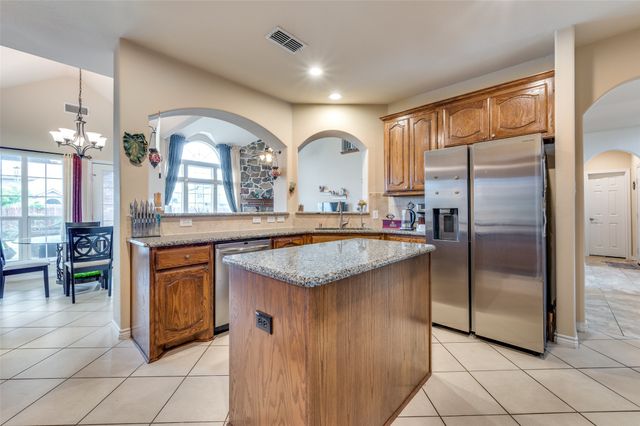 314 Trakehner Trail, Celina, TX 75009