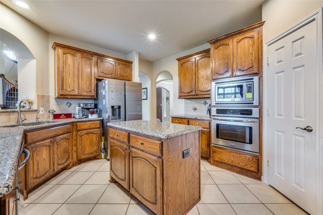 314 Trakehner Trail, Celina, TX 75009