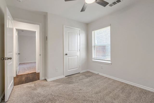 1309 Fantail Lane, Ennis, TX 75119