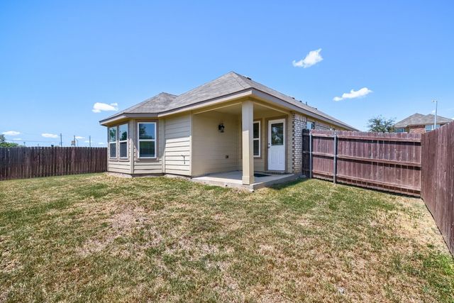 1309 Fantail Lane, Ennis, TX 75119