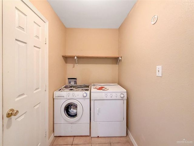 1113 S Vermont Avenue, Mercedes, TX 78503