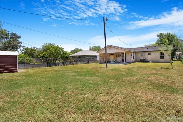 1113 S Vermont Avenue, Mercedes, TX 78503
