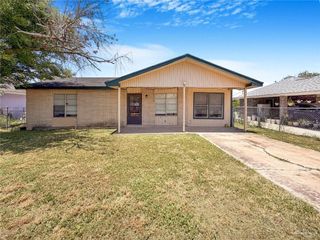 1113 S Vermont Avenue, Mercedes, TX 78503