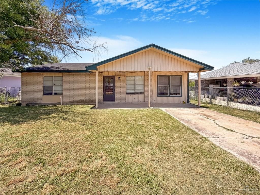 1113 S Vermont Avenue, Mercedes, TX 78503
