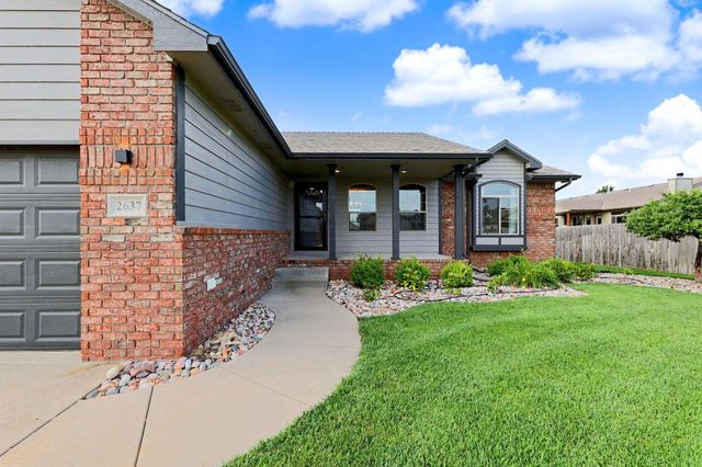 2637 E Mason Ridge, Derby, KS 67037