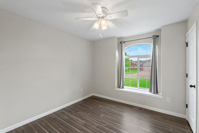 2637 E Mason Ridge, Derby, KS 67037