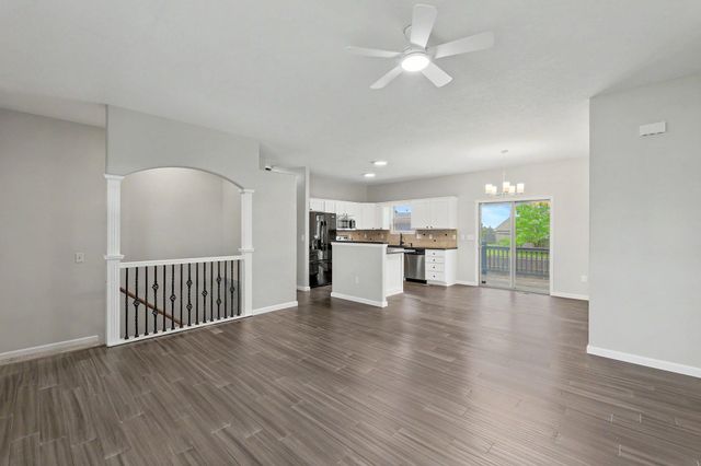 2637 E Mason Ridge, Derby, KS 67037