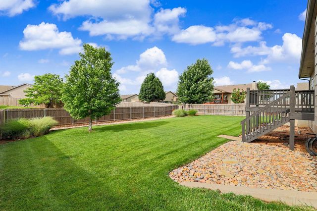 2637 E Mason Ridge, Derby, KS 67037