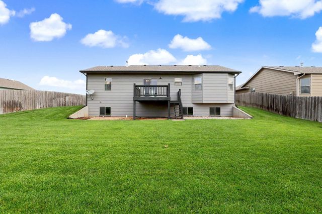 2637 E Mason Ridge, Derby, KS 67037