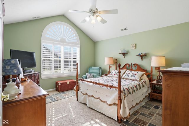 2148 Heather Glen Way, Franklin, IN 46131