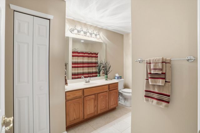 2148 Heather Glen Way, Franklin, IN 46131