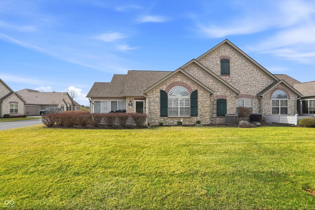 2148 Heather Glen Way, Franklin, IN 46131