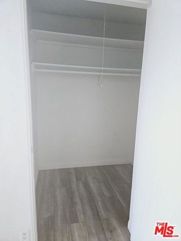 1166 Amherst Avenue 5, Los Angeles, CA 90049