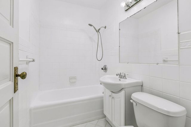 4412 Newton Avenue N, Minneapolis, MN 55412
