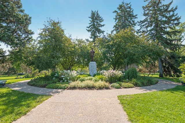 4412 Newton Avenue N, Minneapolis, MN 55412