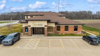 3015 Greyhound Drive, Waterloo, IA 50701