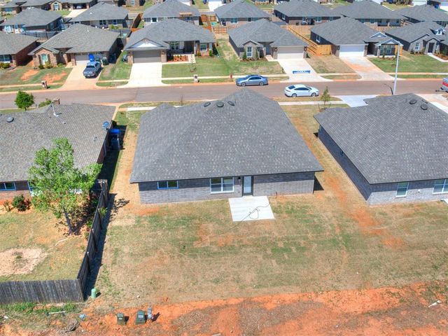 3922 Caraway Lane, Norman, OK 73026