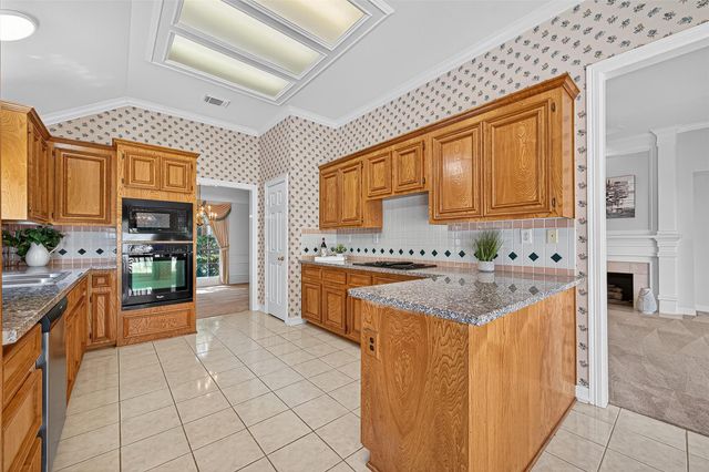 5323 Avondale Drive, Sugar Land, TX 77479