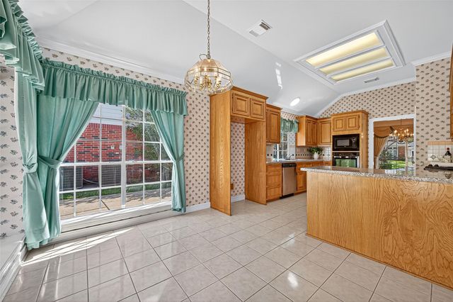 5323 Avondale Drive, Sugar Land, TX 77479
