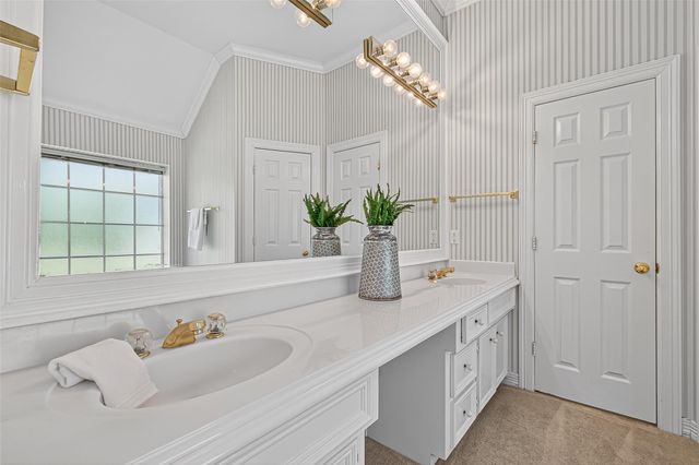5323 Avondale Drive, Sugar Land, TX 77479
