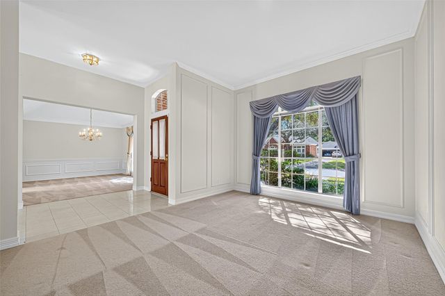 5323 Avondale Drive, Sugar Land, TX 77479